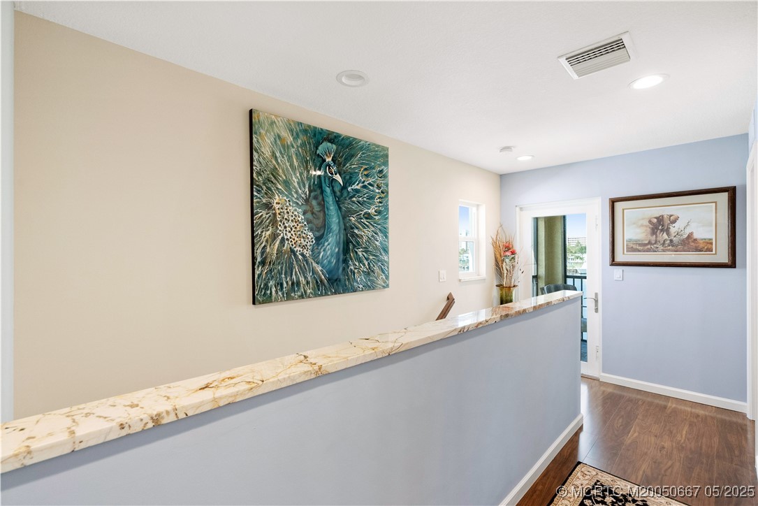 10701 S Ocean Drive 677