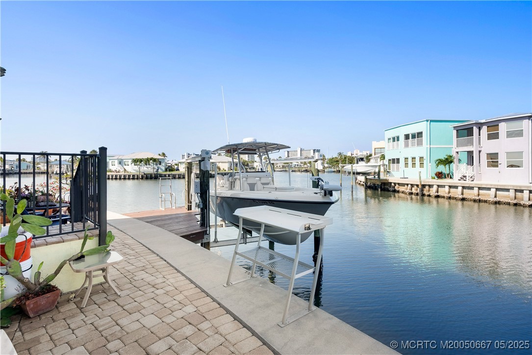 10701 S Ocean Drive 677