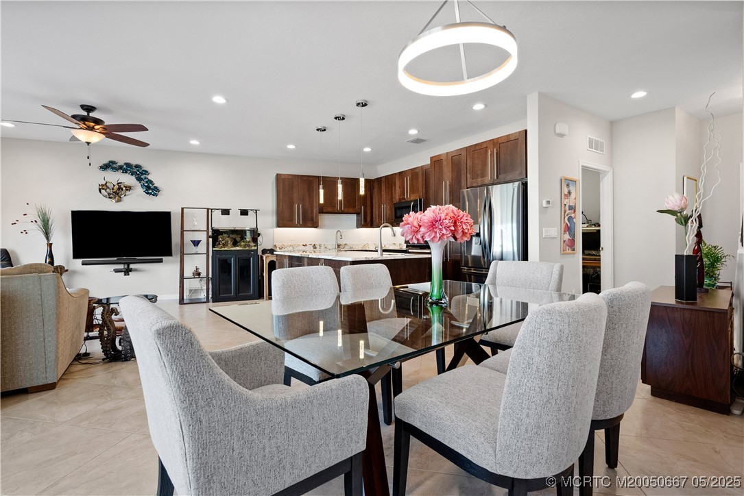 10701 S Ocean Drive 677
