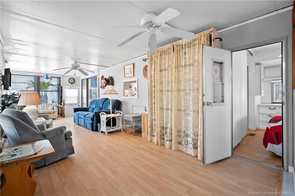 10701 S Ocean Drive 733