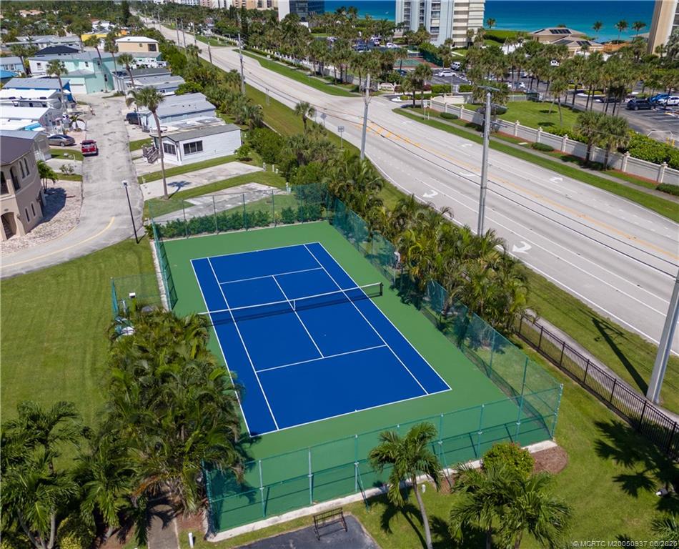 10701 S Ocean Drive 661