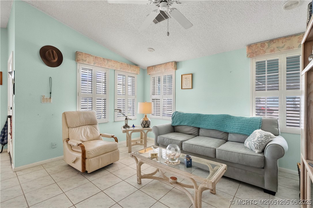 10701 S Ocean Drive 820