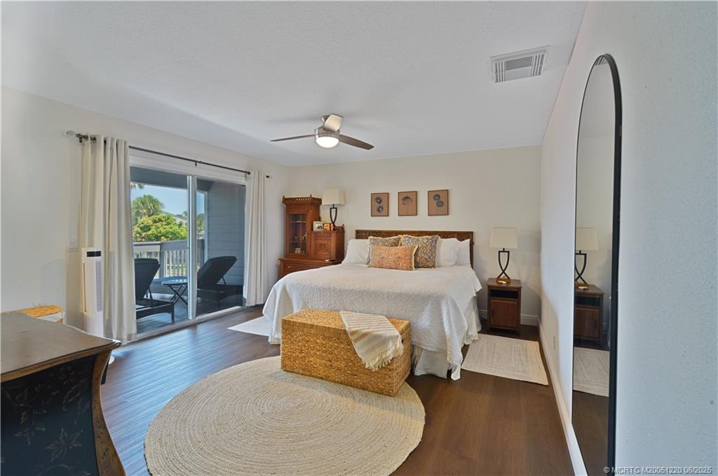 4949 N Highway A1a 113
