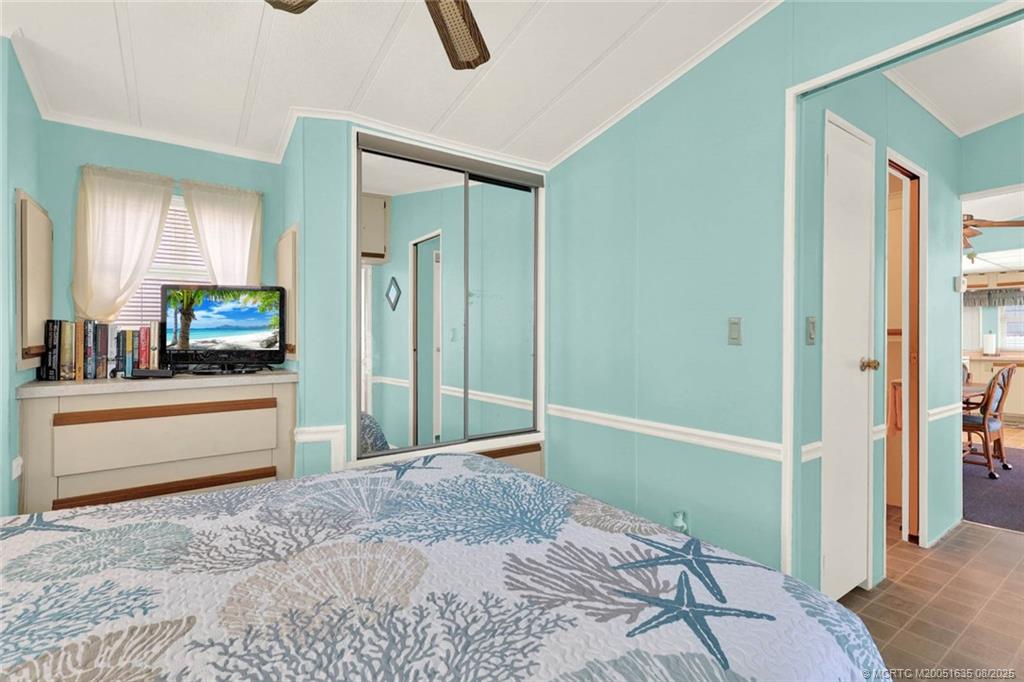 10725 S Ocean Drive 220