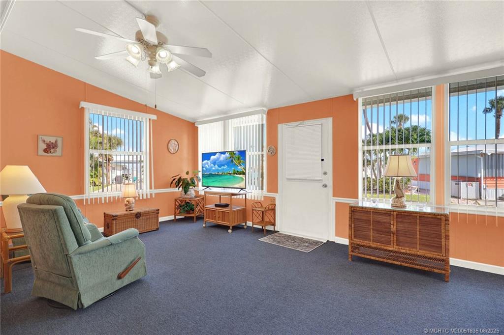10725 S Ocean Drive 220