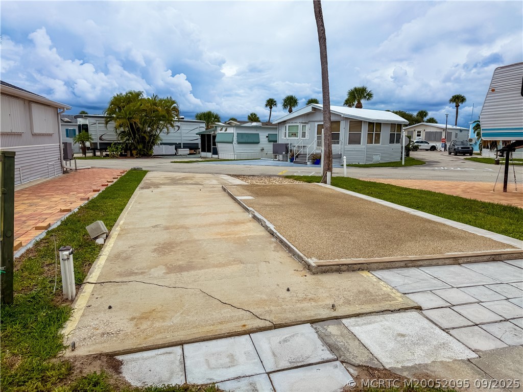 10725 S Ocean Drive 252