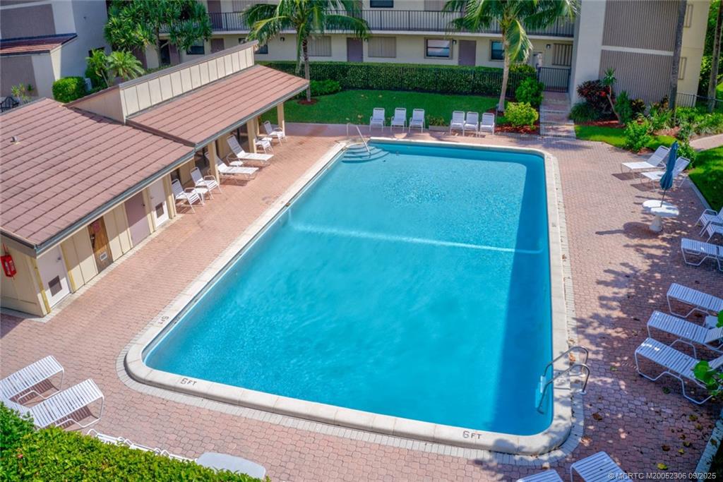 10310 S Ocean Drive 108
