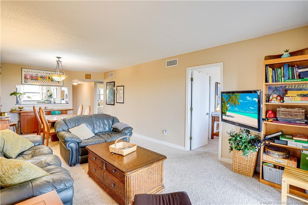 10310 S Ocean Drive 108