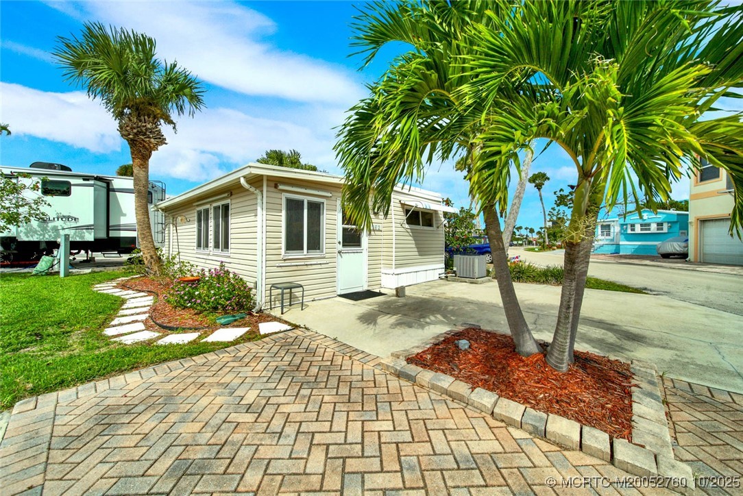 10725 S Ocean Drive 162