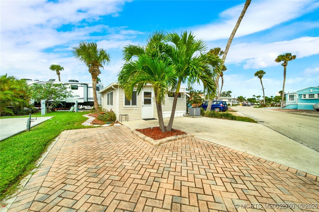 10725 S Ocean Drive 162