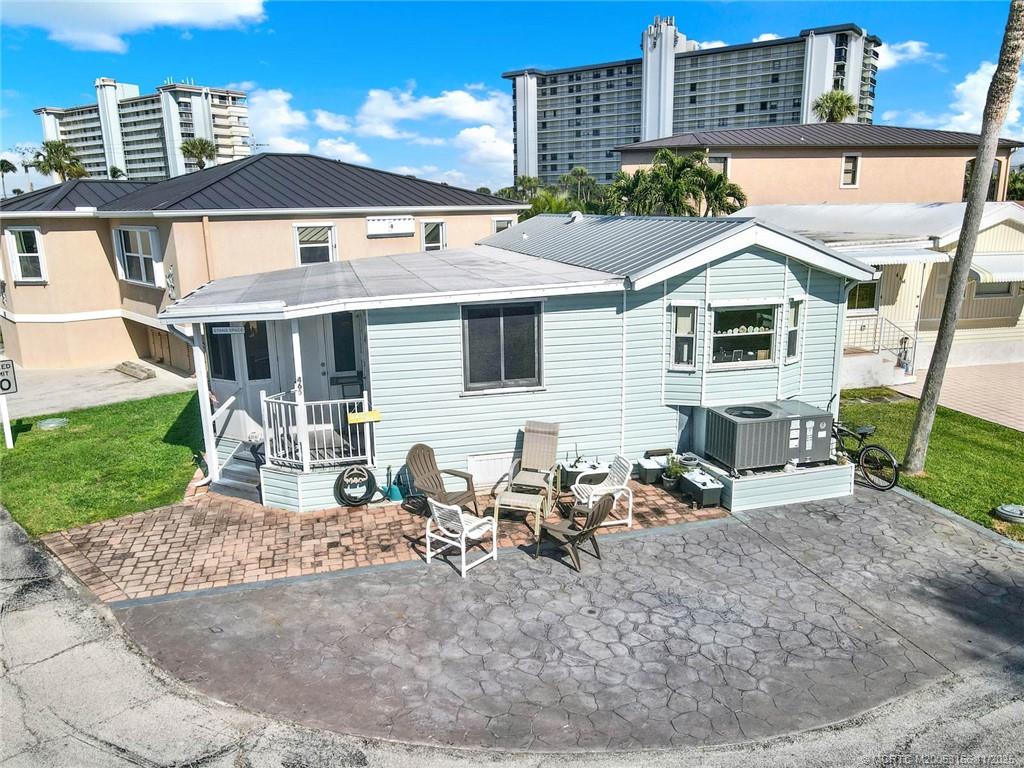 10725 S Ocean Drive 465