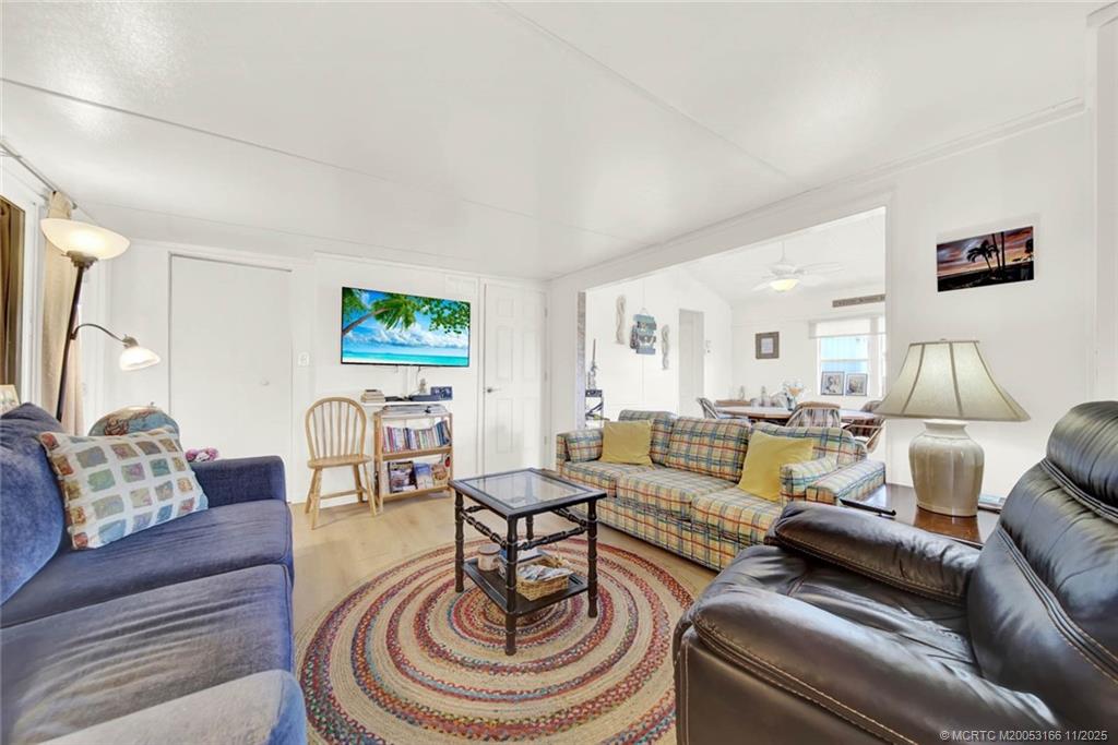10725 S Ocean Drive 465