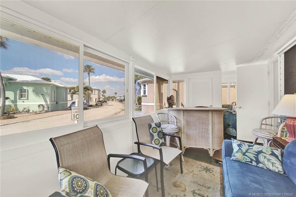 10725 S Ocean Drive 465