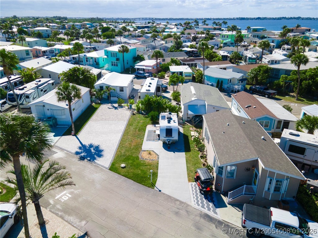 10725 S Ocean Drive 409