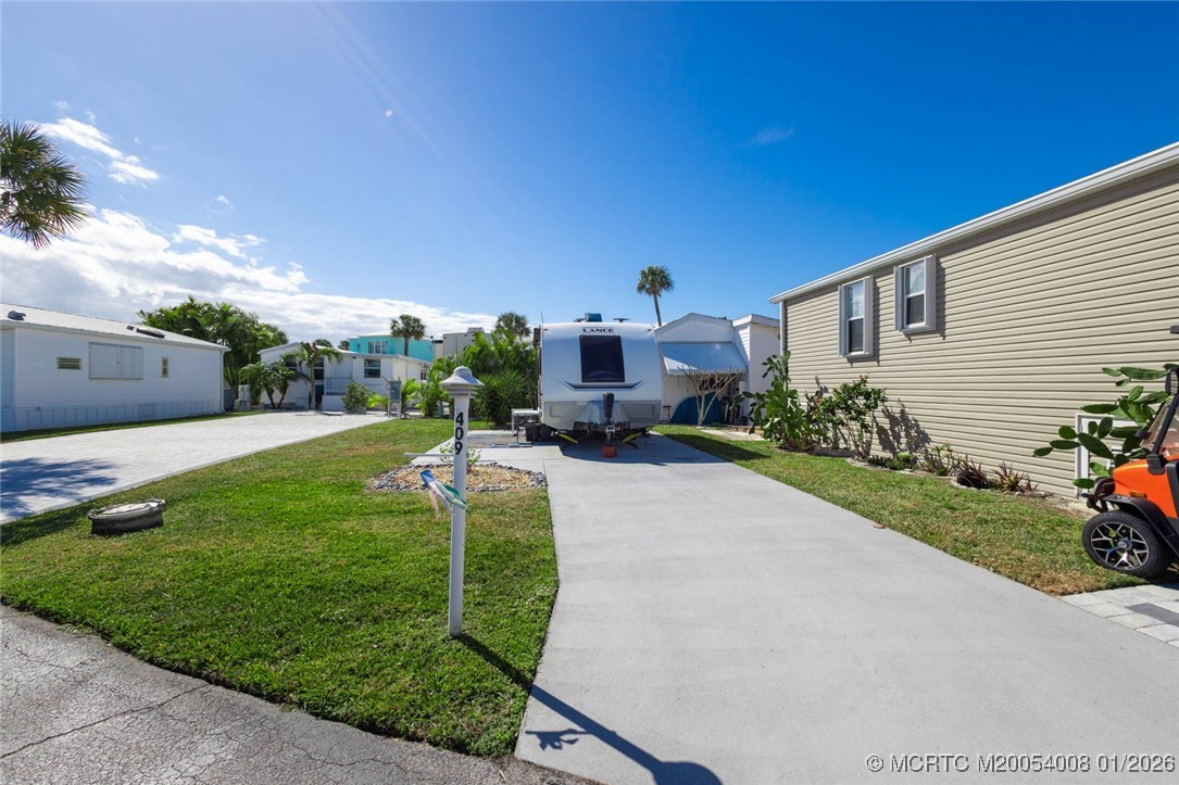 10725 S Ocean Drive 409