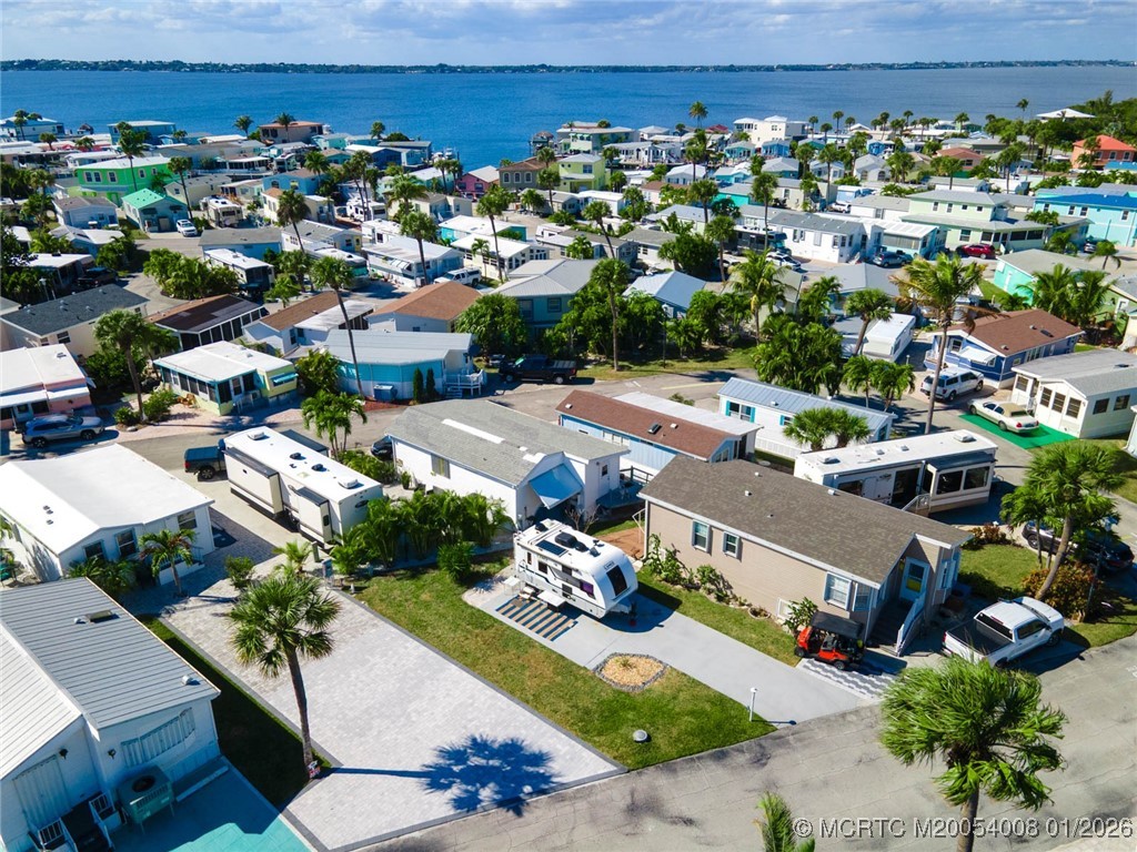 10725 S Ocean Drive 409