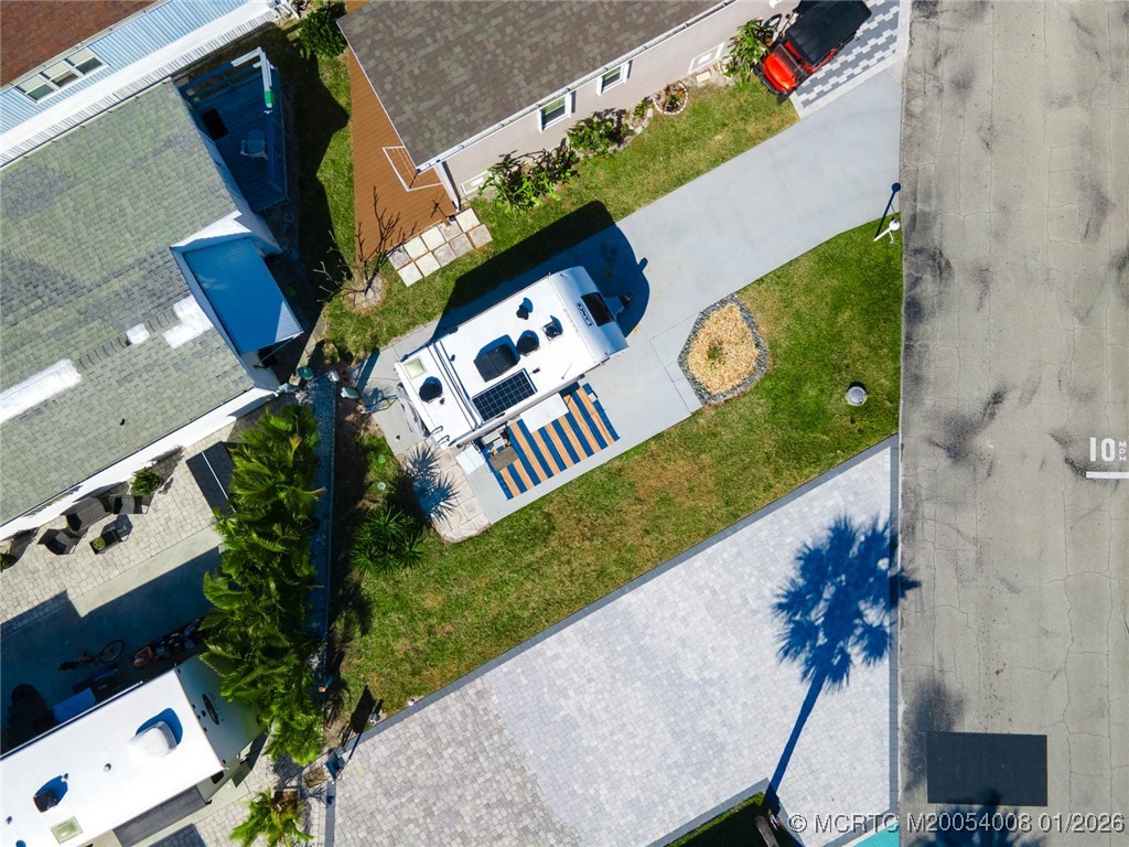 10725 S Ocean Drive 409