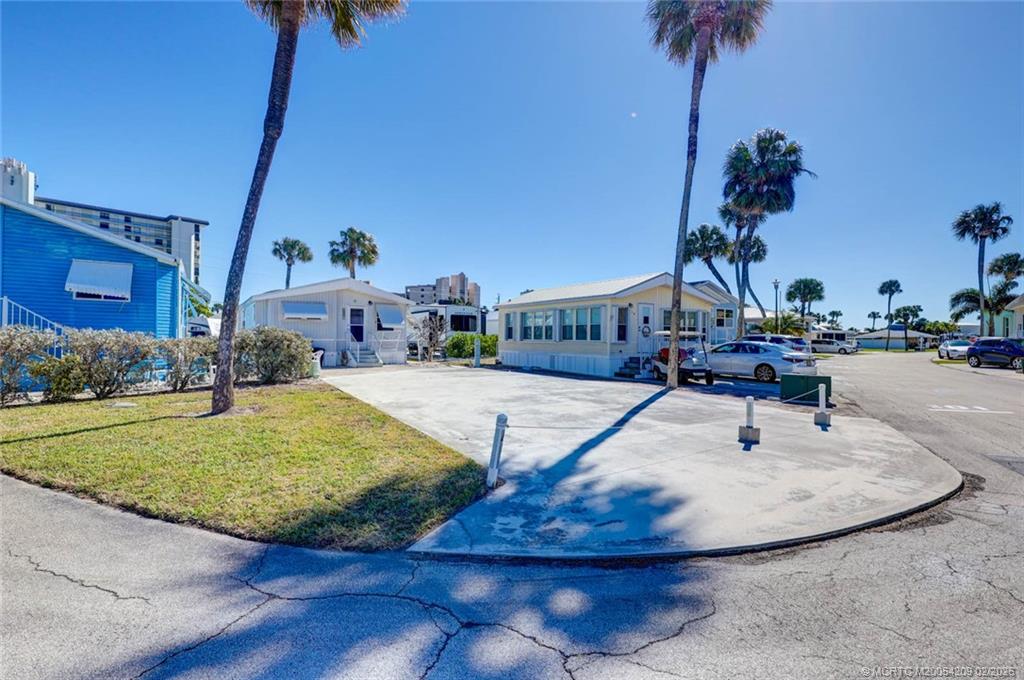10725 S Ocean Drive 471