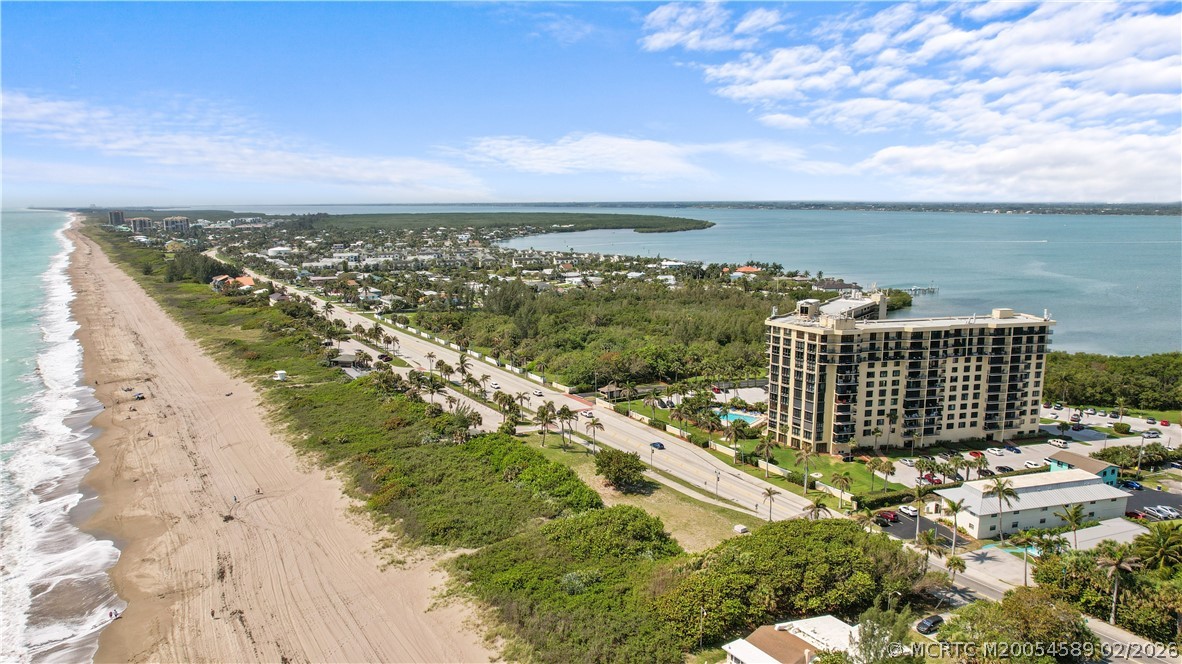 711 S Ocean Drive