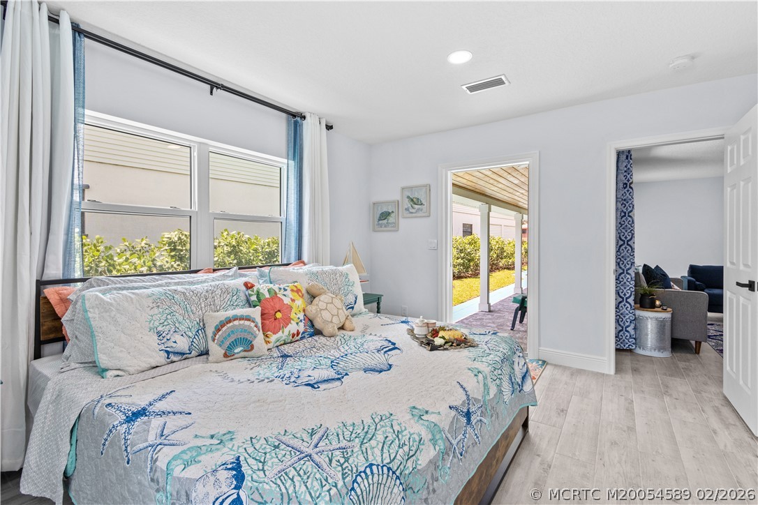711 S Ocean Drive