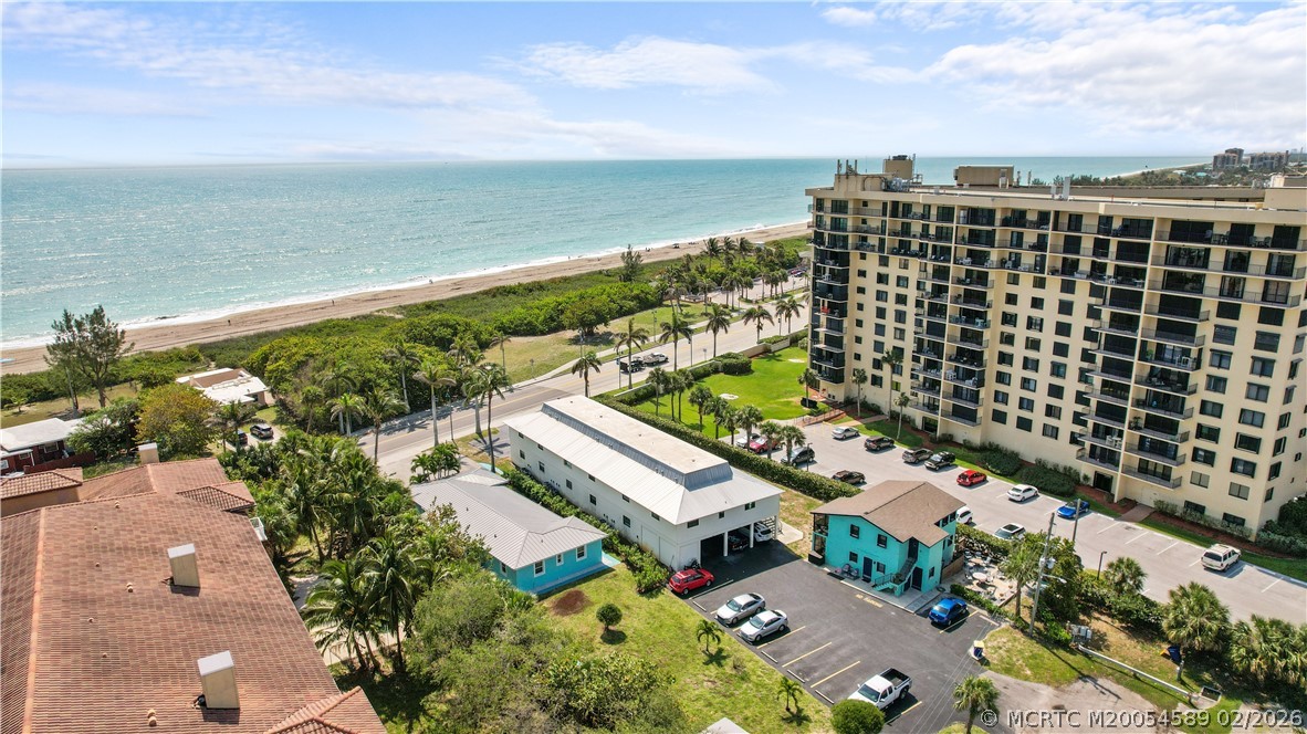 711 S Ocean Drive