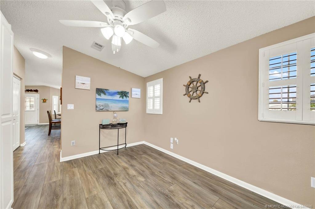 10701 S Ocean Drive 811