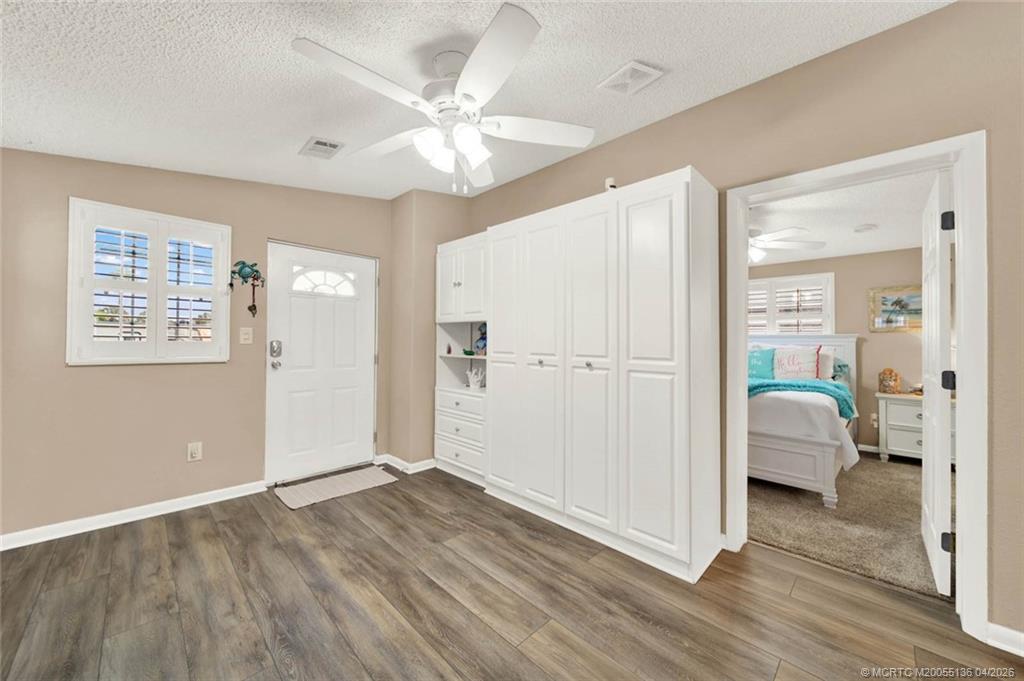 10701 S Ocean Drive 811