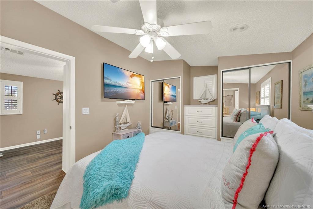 10701 S Ocean Drive 811