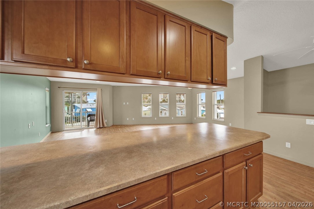 10725 S Ocean Drive 401