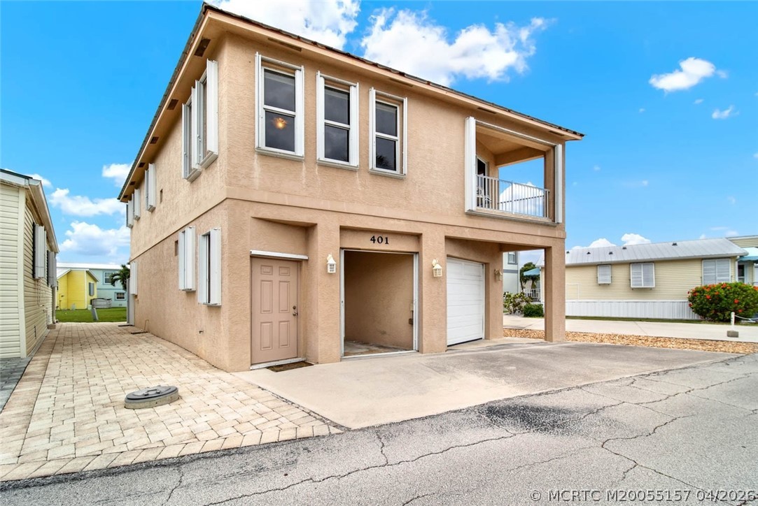 10725 S Ocean Drive 401