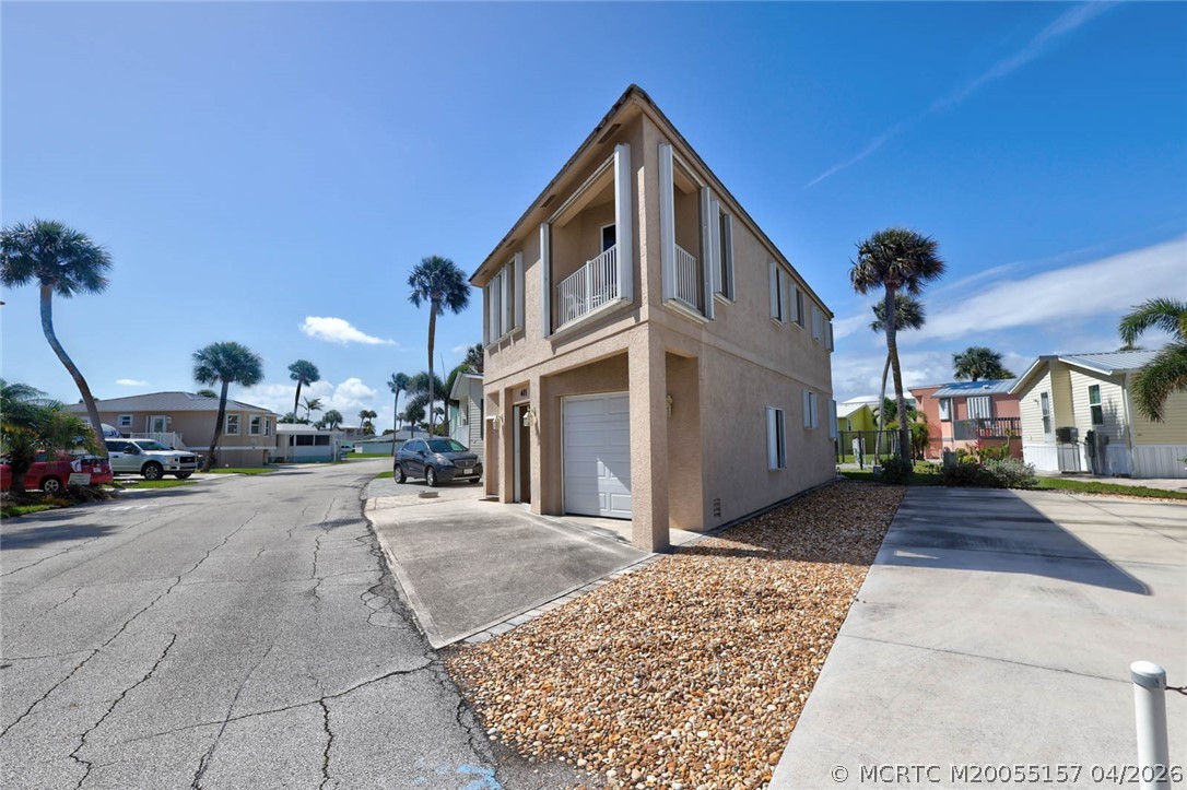 10725 S Ocean Drive 401