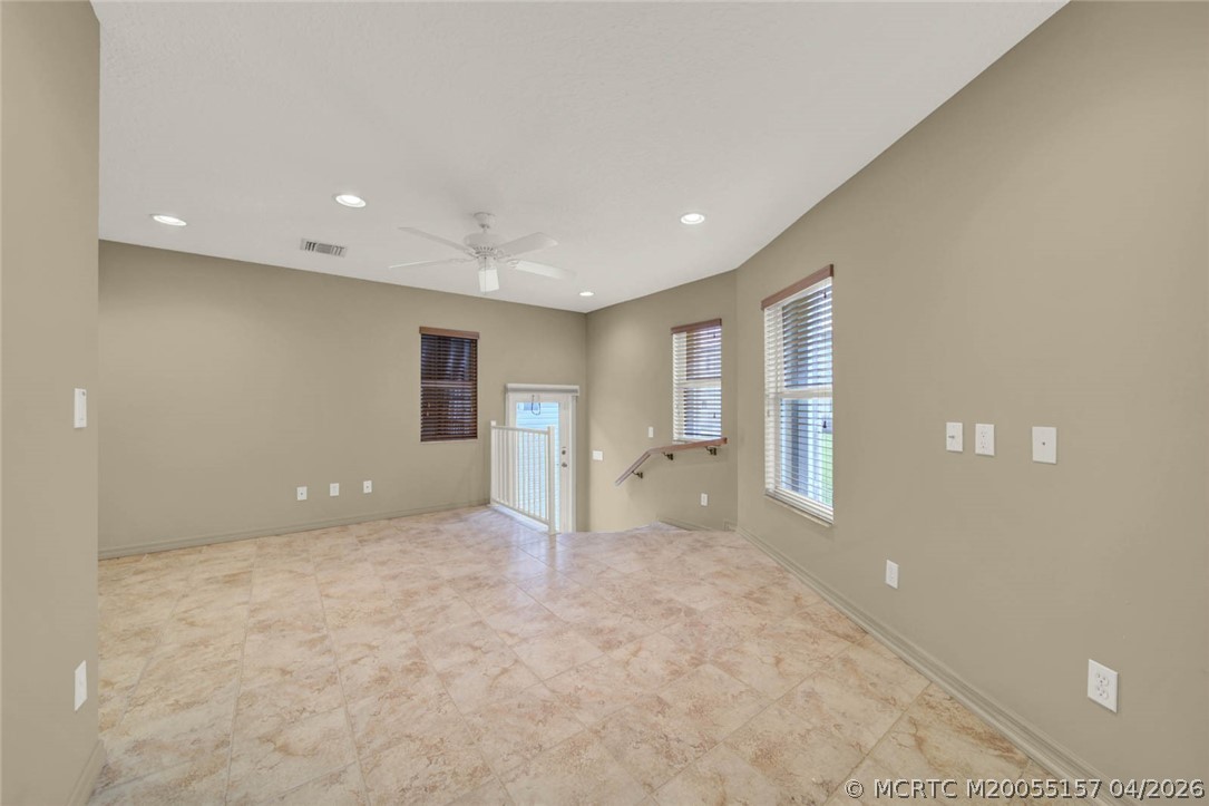 10725 S Ocean Drive 401
