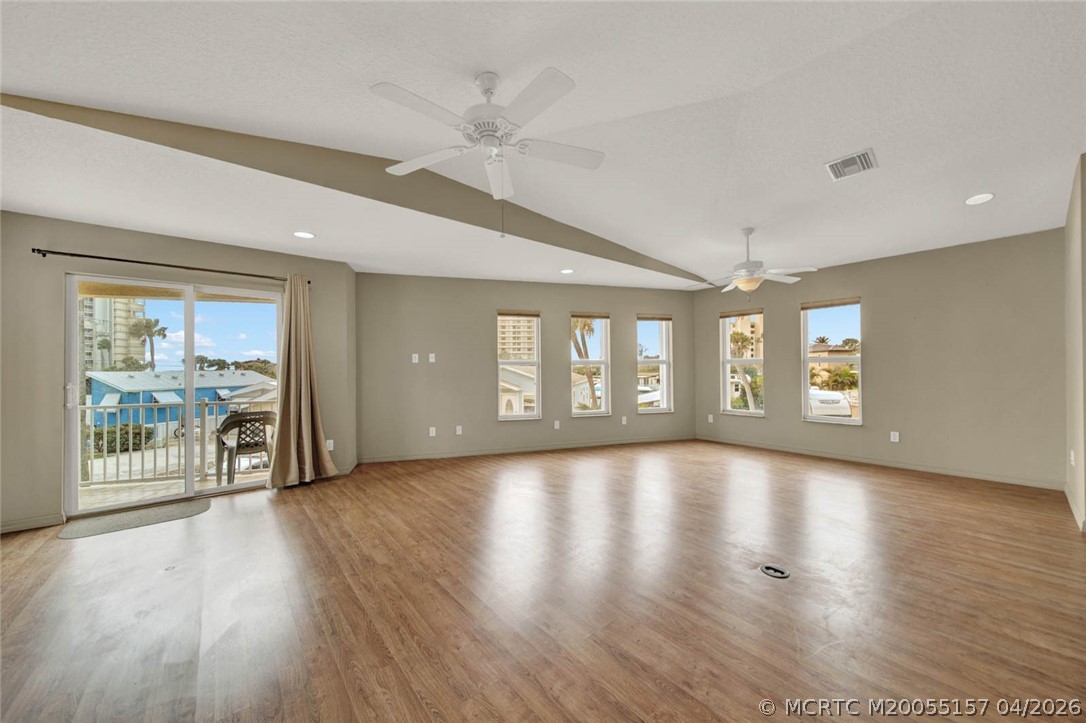 10725 S Ocean Drive 401