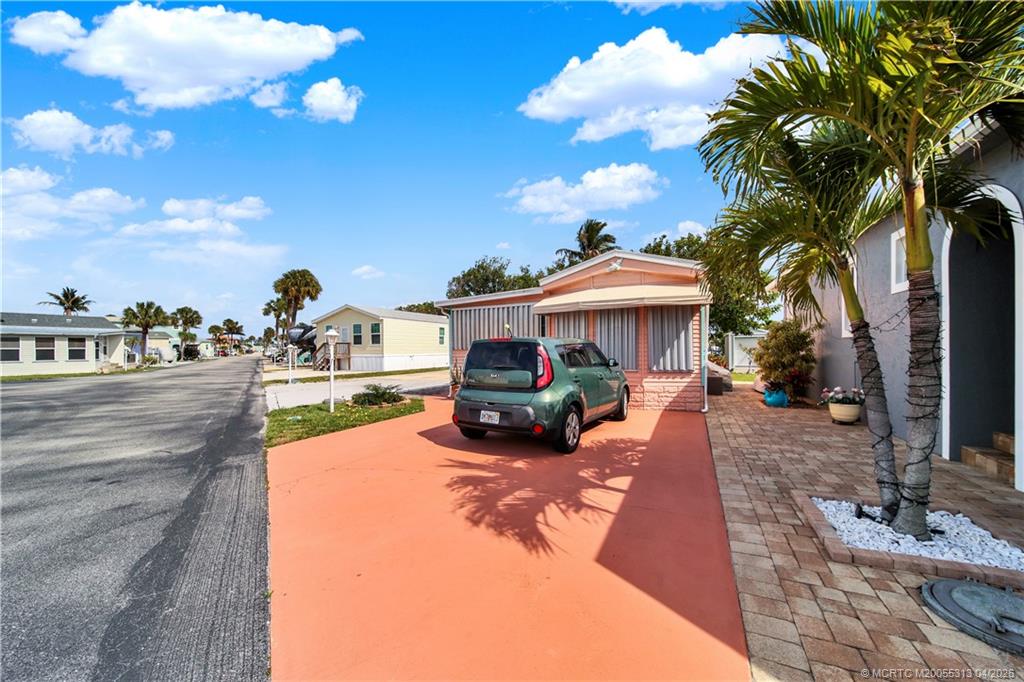 10701 S Ocean Drive 611