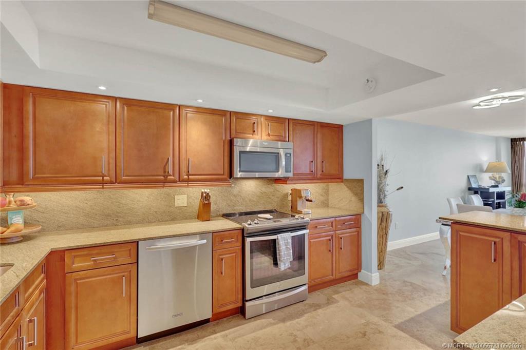 10410 S Ocean Drive 504