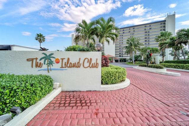 10410 S Ocean Drive 504