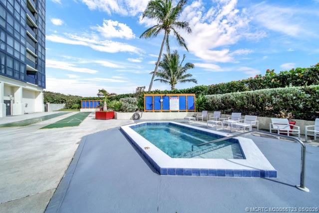 10410 S Ocean Drive 504