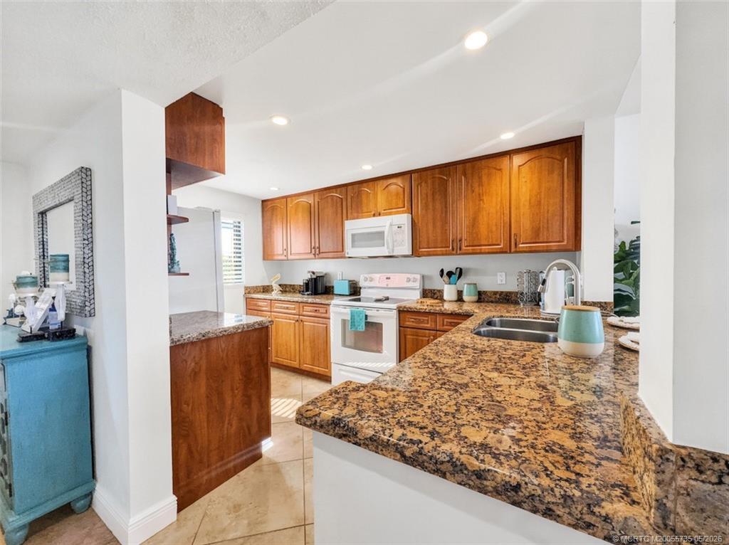 10102 S Ocean Drive 401A