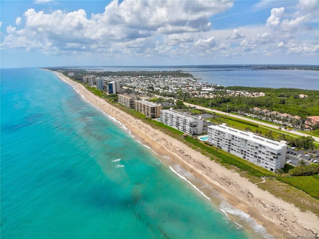 10102 S Ocean Drive 401A