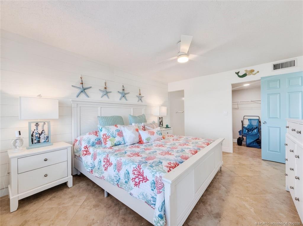 10102 S Ocean Drive 401A