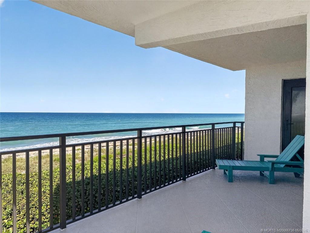 10102 S Ocean Drive 401A