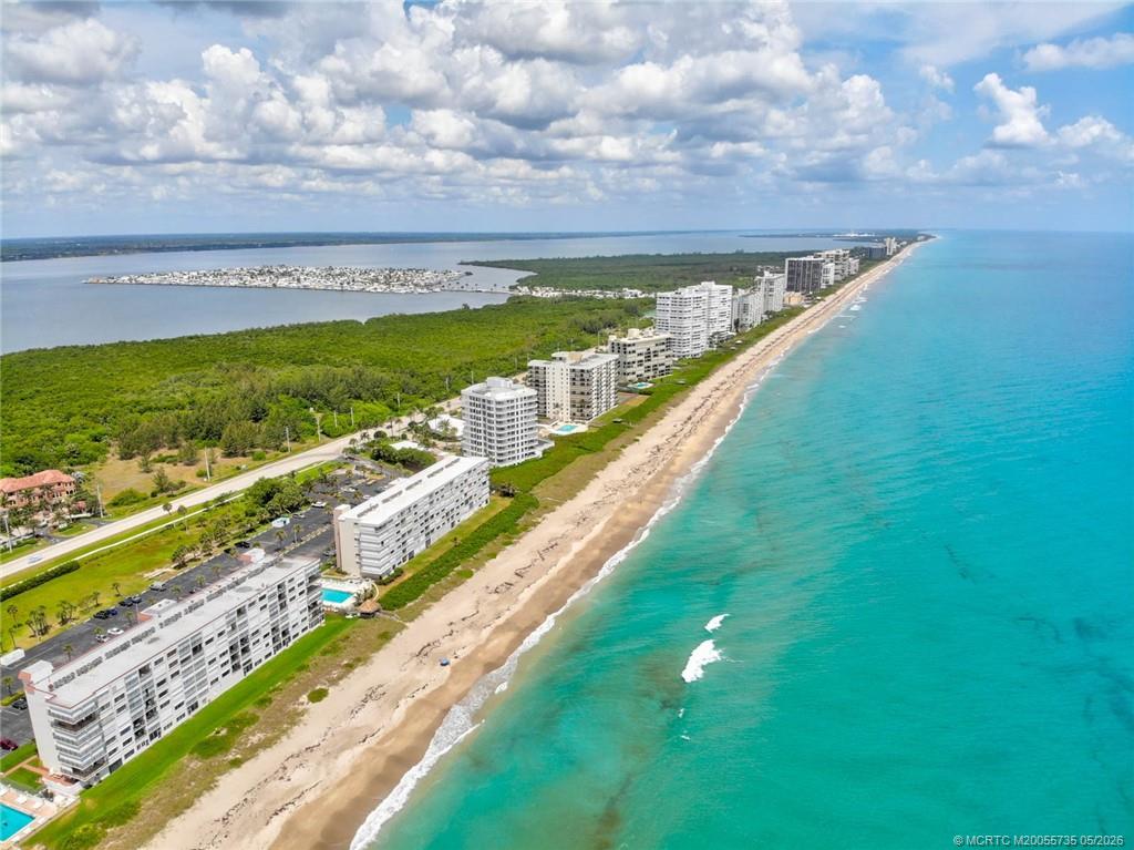 10102 S Ocean Drive 401A