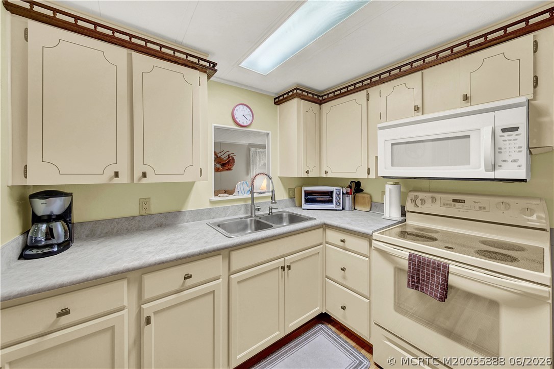 10701 S Ocean Drive 617