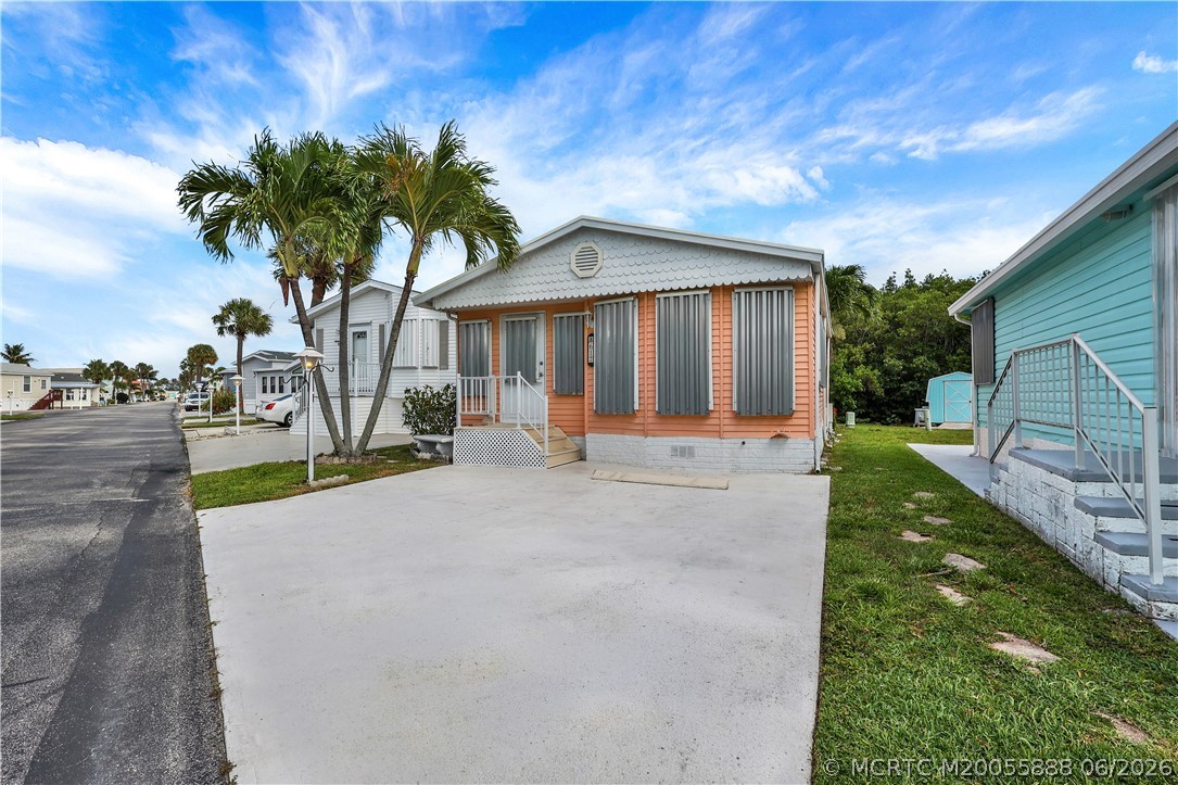 10701 S Ocean Drive 617