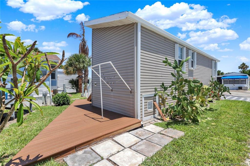 10725 S Ocean Drive 410