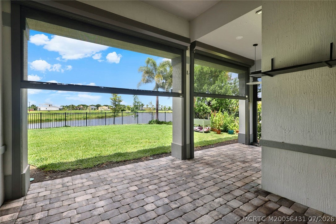 10405 Northbrook Circle