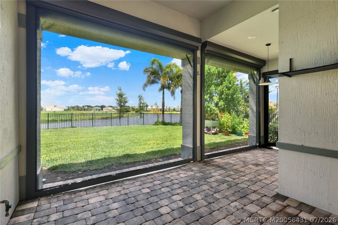 10405 Northbrook Circle