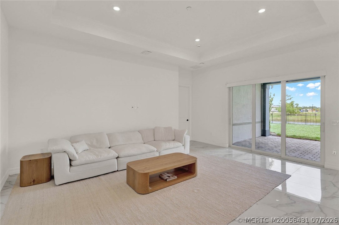 10405 Northbrook Circle