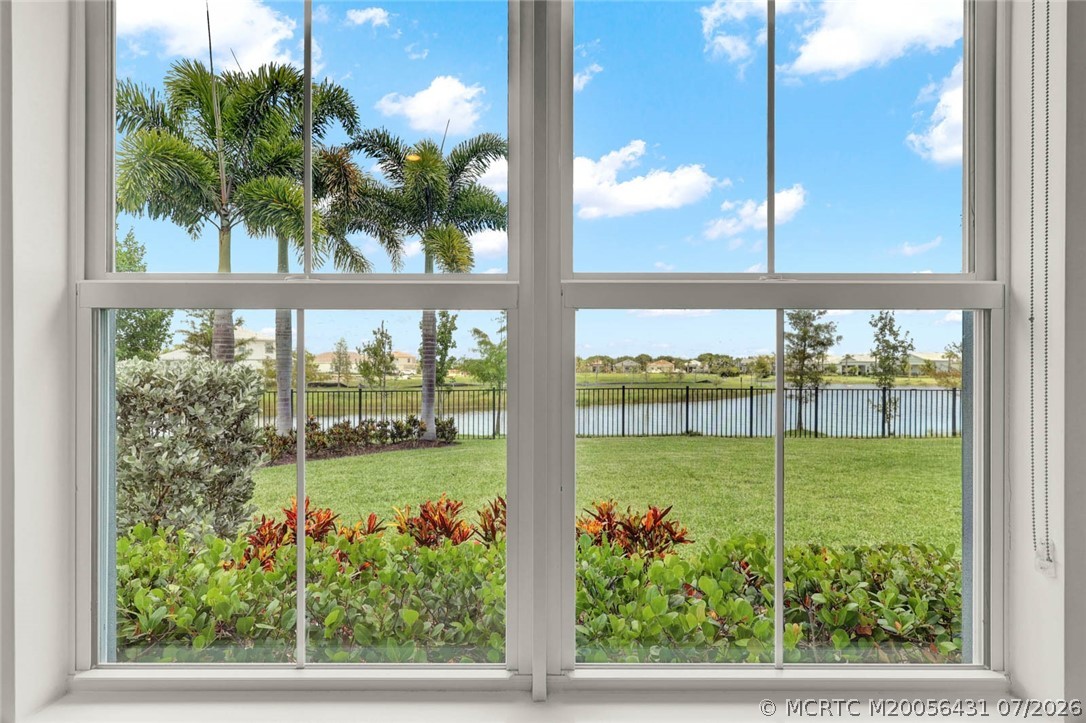 10405 Northbrook Circle