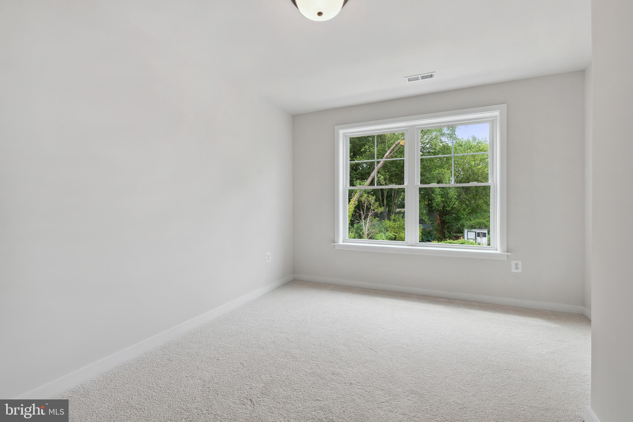 7823 Jude Ln